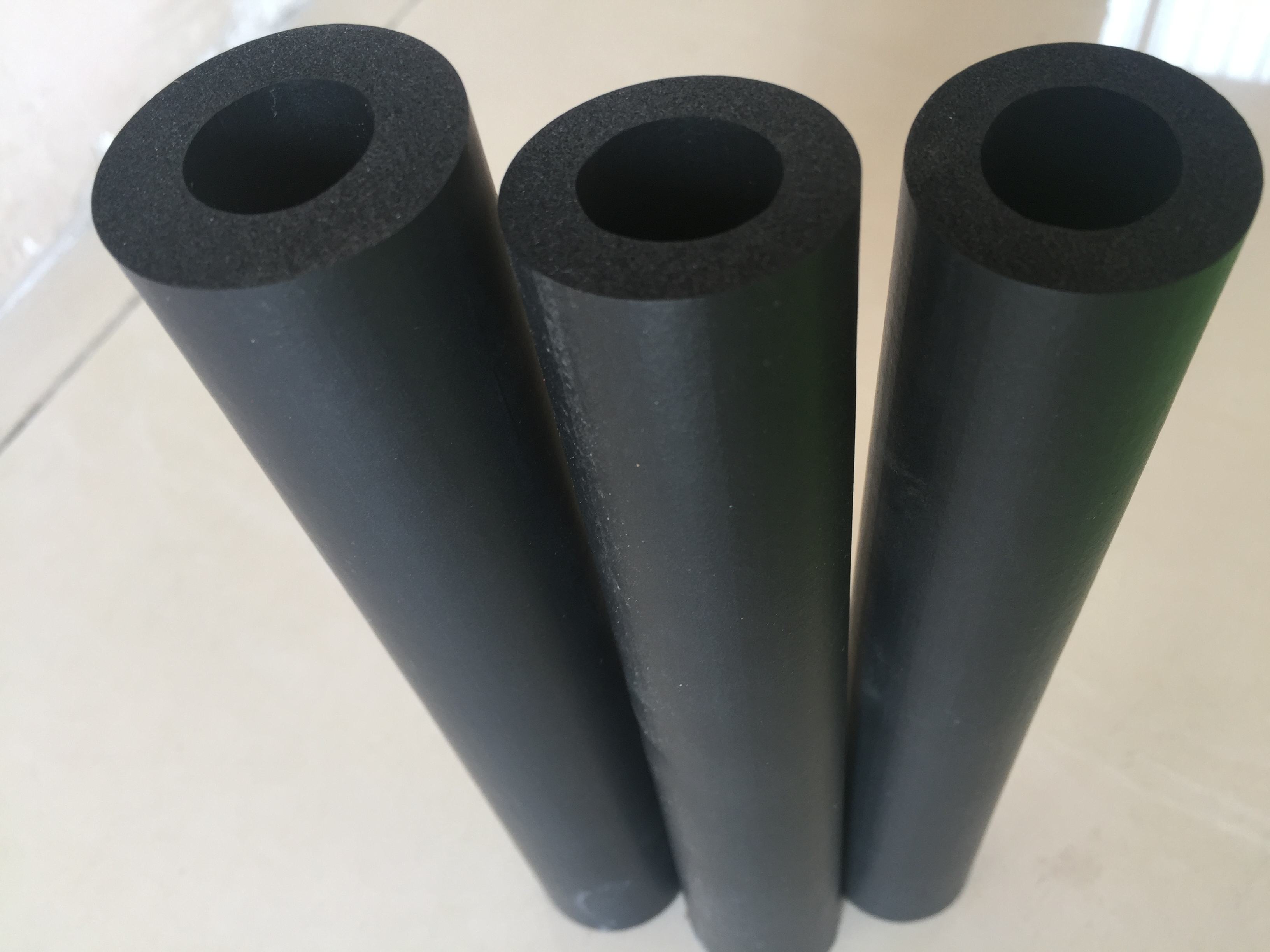 专业解析 橡塑保温管厂家与橡塑材料的核心价值